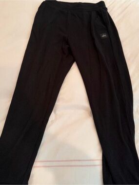 ALO Yoga Men’s Black Ribbed Joggers with Logo Patch
